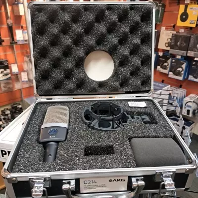 AKG - C214
